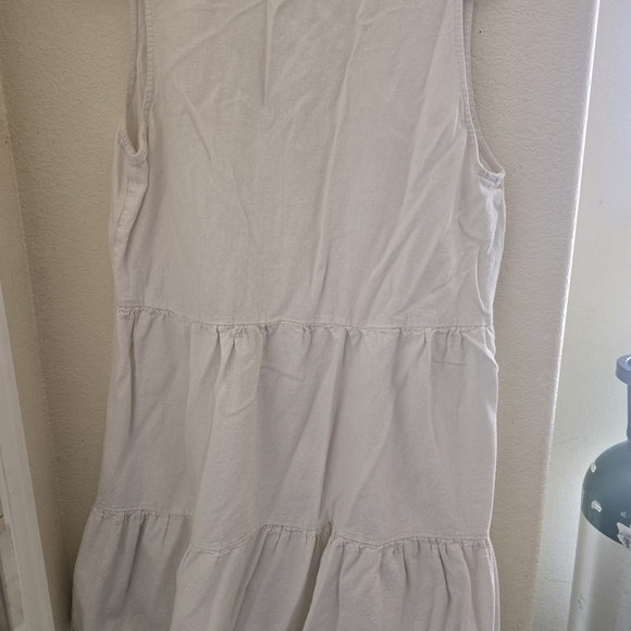 White Sleeveless Peplum Midi Dress - Picture 4 of 5